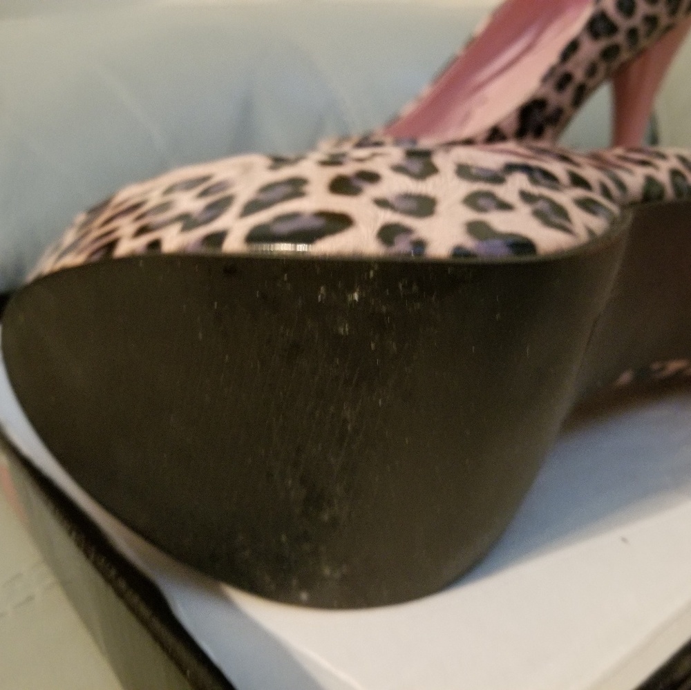 Sz 10 pink leopard print heels - Picture 2 of 8